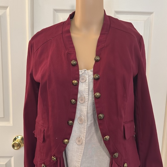 CCO PRICE DROP 🔥🔥 Stylish Unique Style Maroon Open Jacket Size Medium - Picture 3 of 10